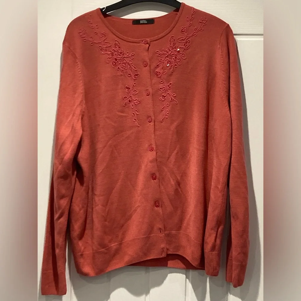 Marks and Spencer pink sequin embroidered cardigan ladies size 20 plus - Picture 1 of 6